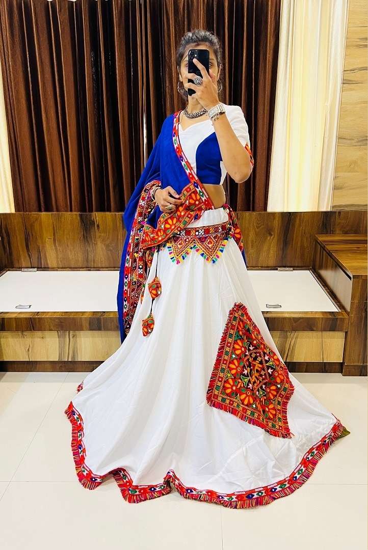 DESIGNER FANCY HEAVY PURE COTTON WHITE NAVRATRI LEHENGA CUM GAMTHI LEHENGA MIRROR WORK CHOLI PC 7053