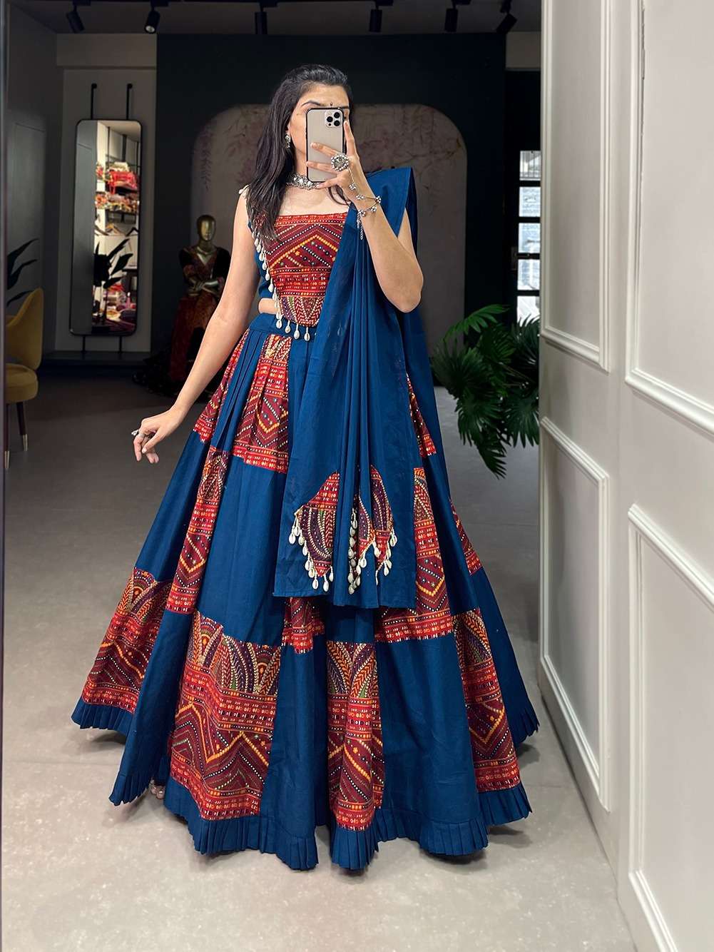 DESIGNER FANCY HEAVY PURE COTTON READY TO WEAR BLUE NAVRATRI LEHENGA CUM GAMTHI LEHENGA MIRROR WORK CHOLI PC 1670B96