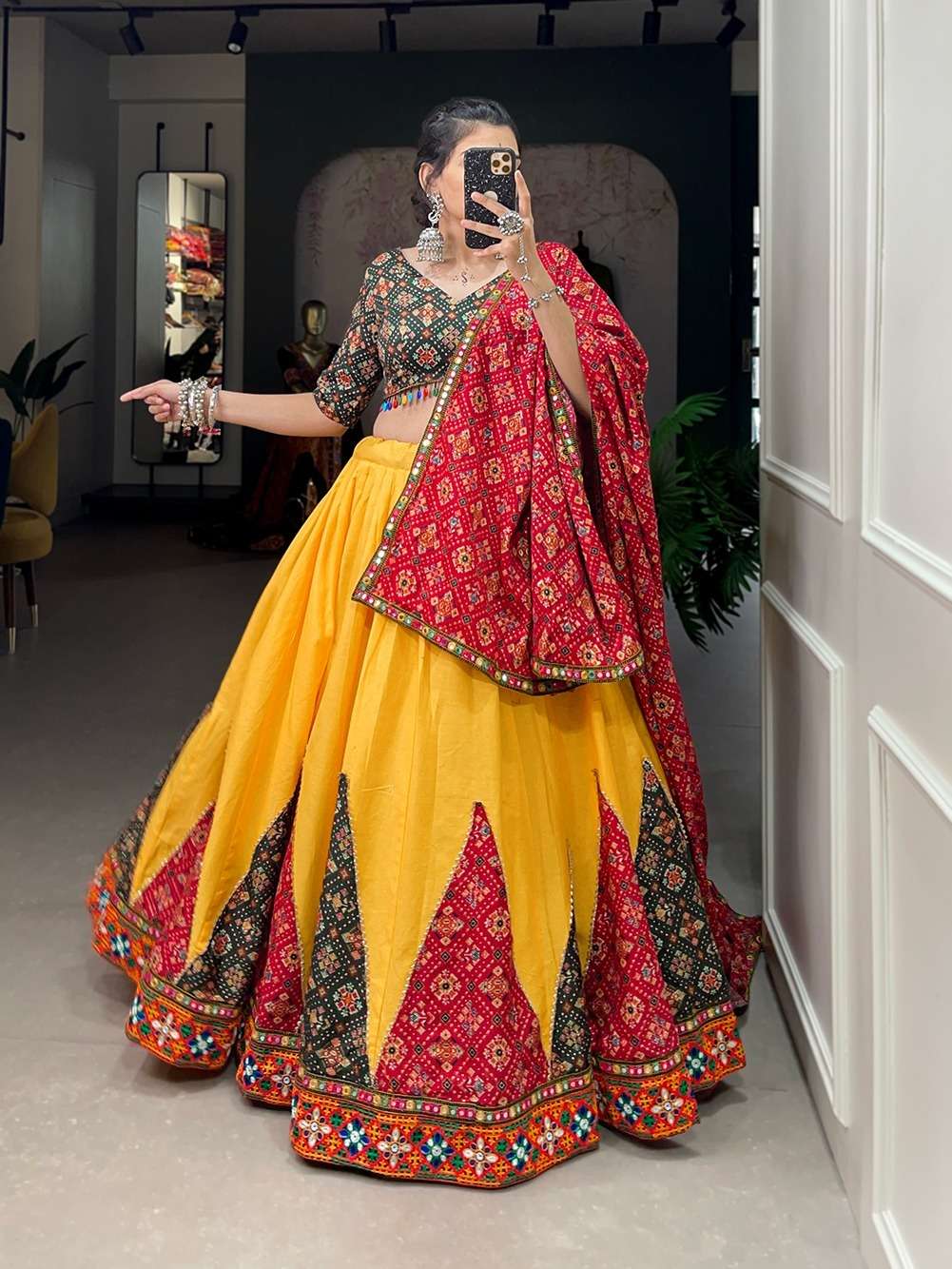 DESIGNER FANCY HEAVY PURE COTTON READY TO WEAR YELLOW NAVRATRI LEHENGA CUM GAMTHI LEHENGA MIRROR WORK CHOLI PC 1668