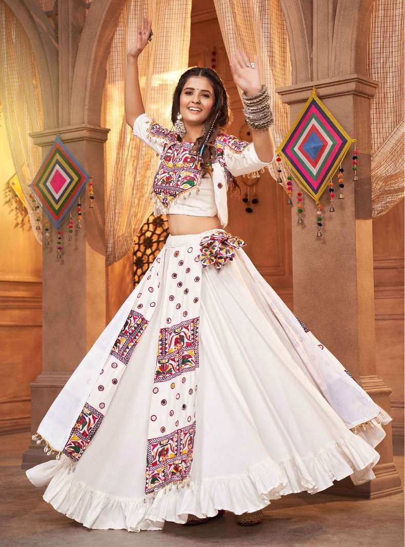 DESIGNER FANCY HEAVY VISCOSE RAYON WHITE NAVRATRI LEHENGA CUM GAMTHI LEHENGA CHOLI KF RAAS 2354