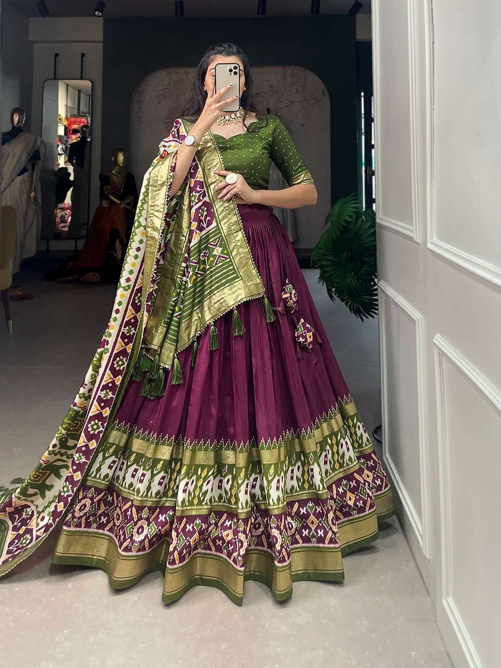 HEAVY SILK READY TO WEAR WINE NAVRATRI LEHENGA CUM GAMTHI LEHENGA CHOLI PC 1680B