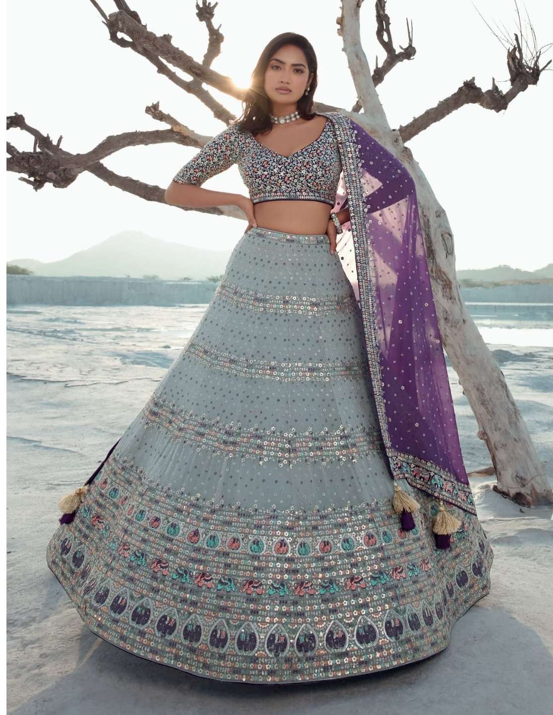 INDIAN BOLLYWOOD DESIGNER FANCY WEDDING PARTY WEAR PURE GEORGETTE GREY LEHENGA WITH THREAD SEQUENCE LEHENGA CHOLI SM NAVKAR ELEMENTS 8