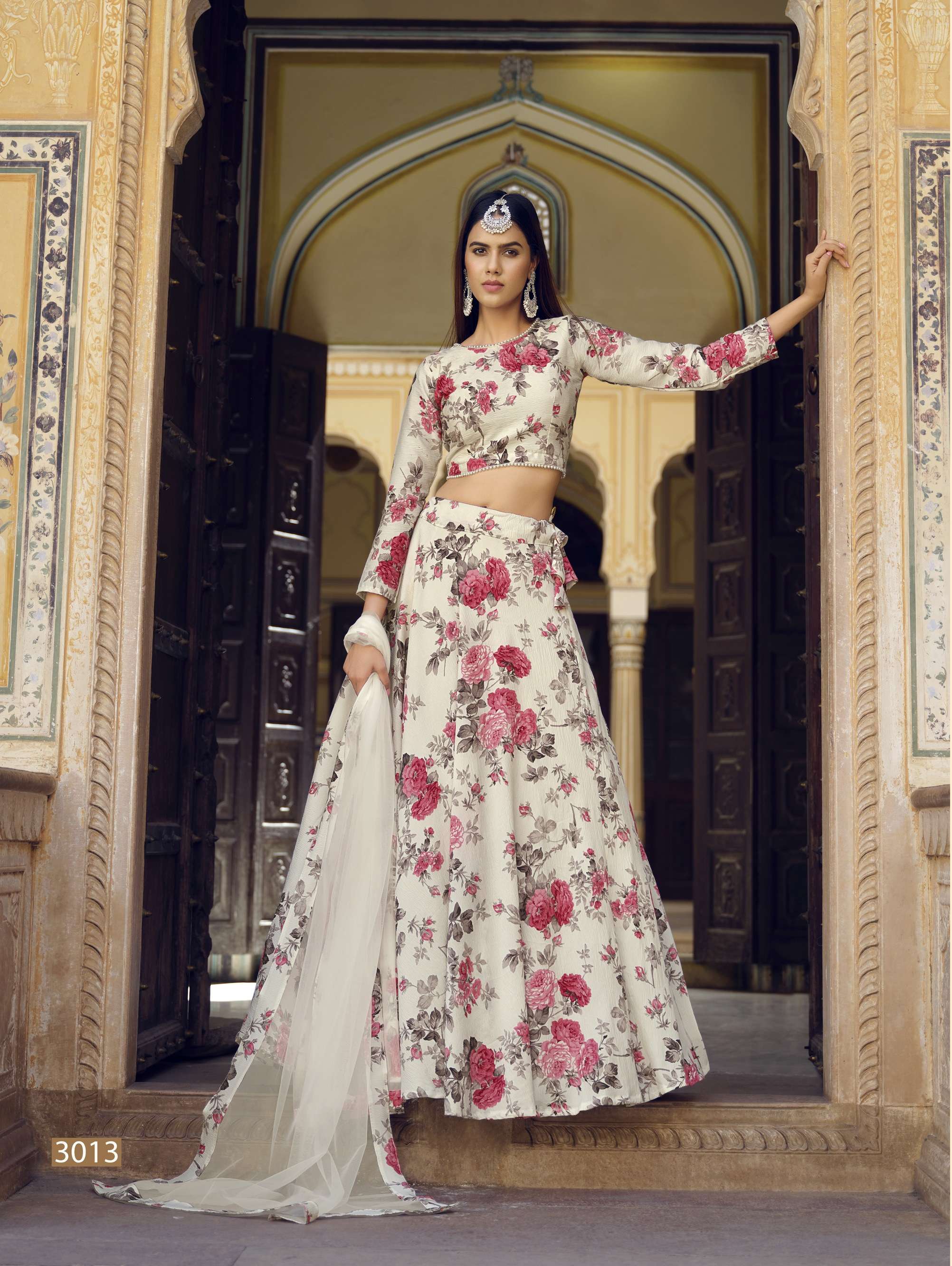 DESIGNER FANCY PARTY WEAR WHITE FLORAL PRINTED INDIAN LEHENGA CHOLI SENHORA TITLI 3013