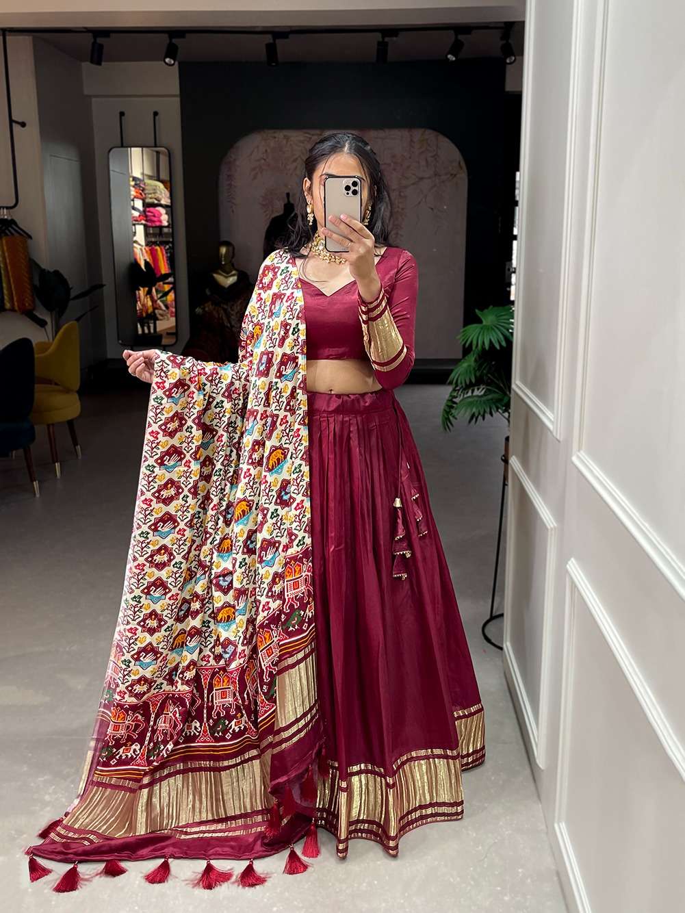 DESIGNER FANCY WEDDING PARTY WEAR INDIAN SILK MAROON LEHENGA CHOLI COLLECTION PC 1653