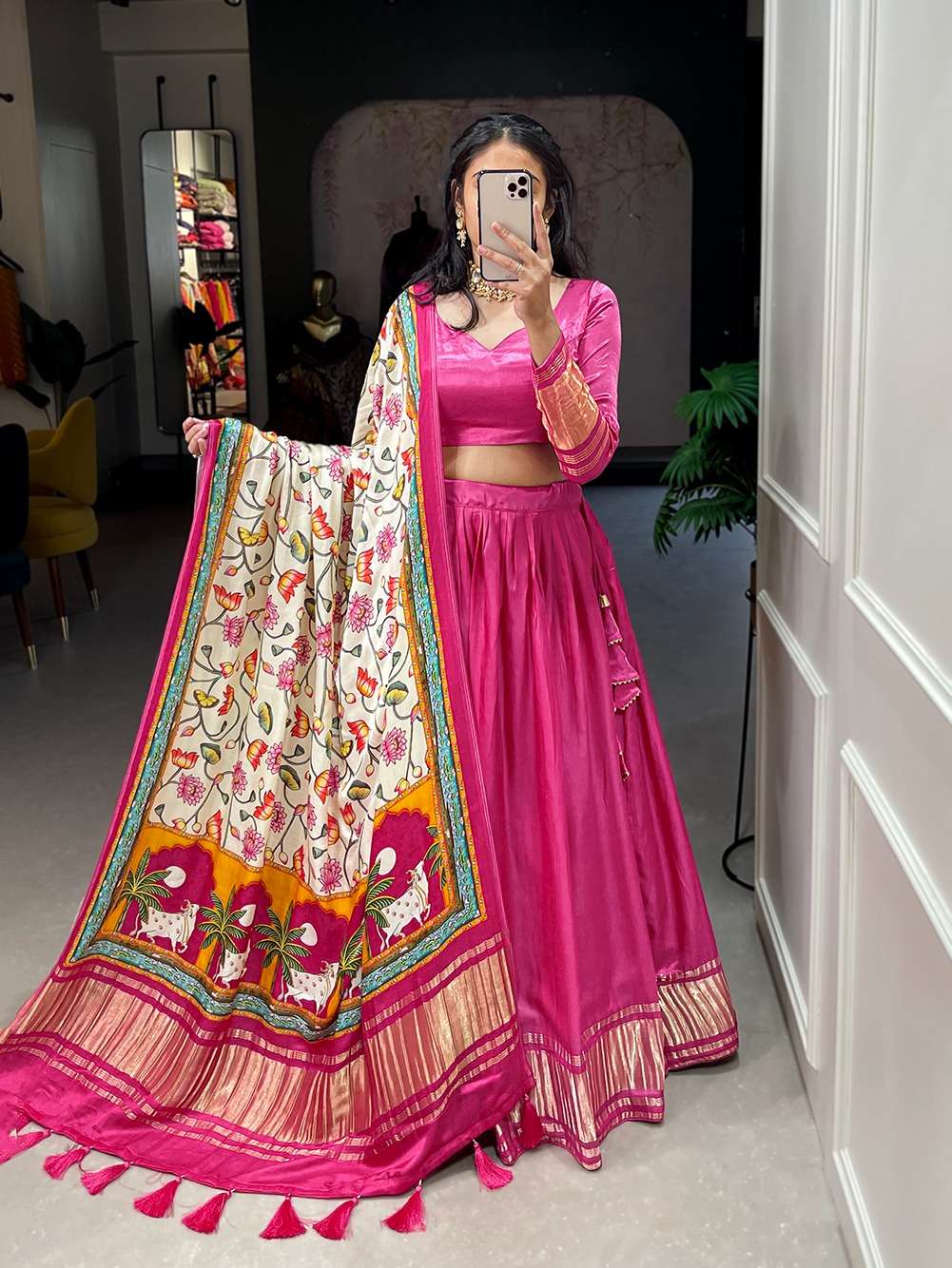 DESIGNER FANCY WEDDING PARTY WEAR INDIAN SILK PINK LEHENGA CHOLI COLLECTION PC 1653