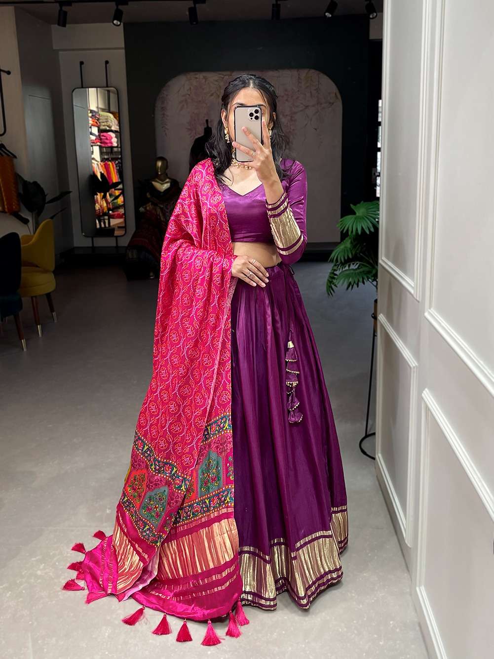 DESIGNER FANCY WEDDING PARTY WEAR INDIAN SILK PURPLE LEHENGA CHOLI COLLECTION PC 1653