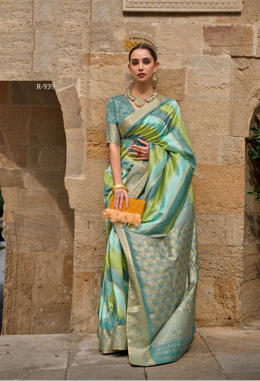 LATEST DESIGNER FANCY WEDDING PARTY WEAR HEAVY BANARASI SILK GREEN SAREE SM RW VENICE 939