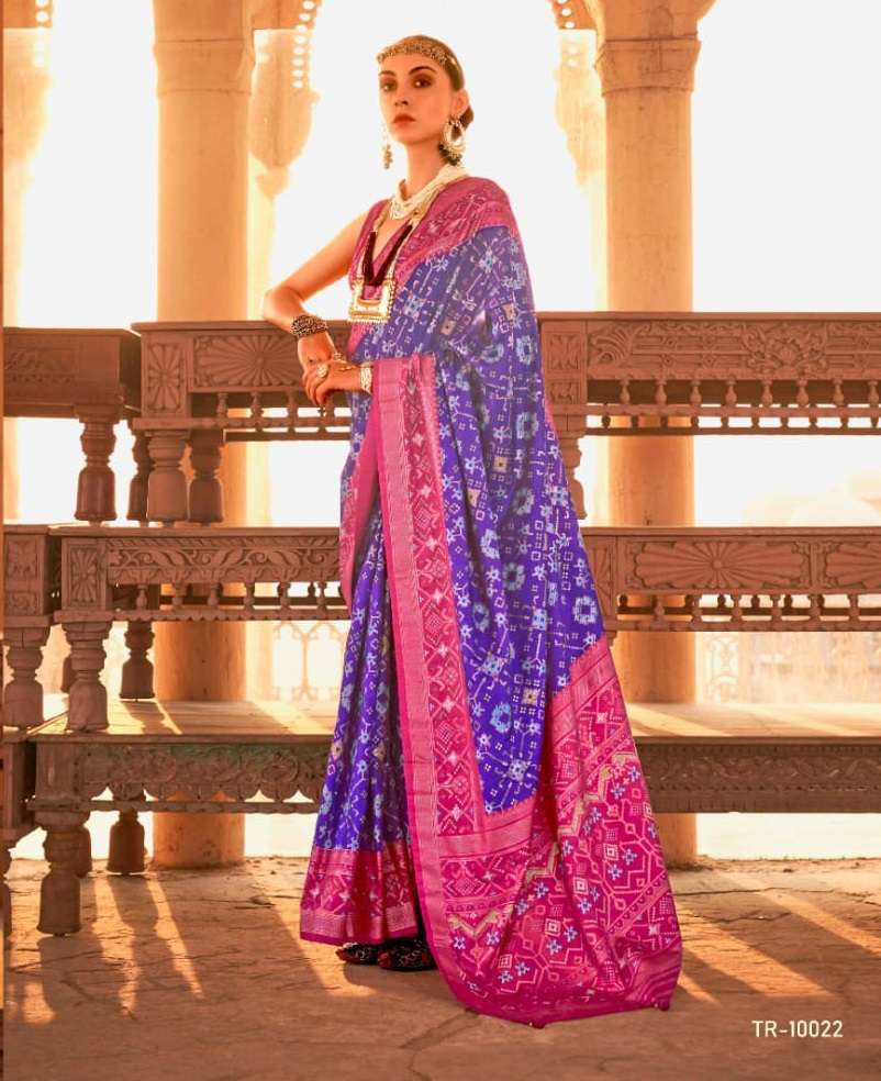 LATEST DESIGNER FANCY WEDDING PARTY WEAR HEAVY PURPLE BANARASI SILK SAREE SM TRIRATH 10022