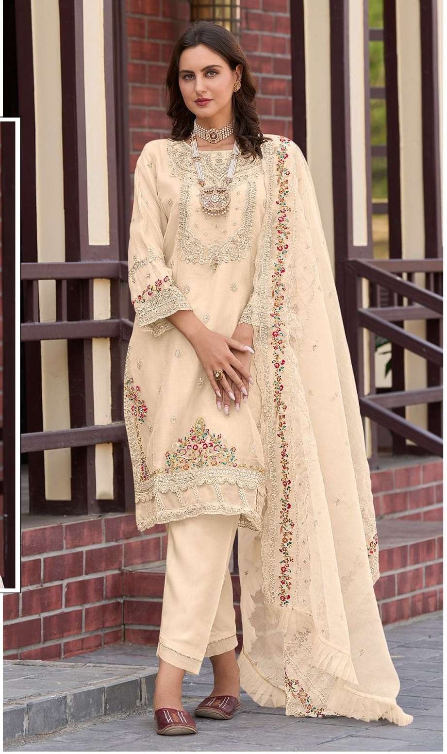 DESIGNER FANCY WEDDING PARTY WEAR WHITE ORGANZA STRAIGHT INDIAN PAKISTANI SALWAR SUIT SRH 1049 A