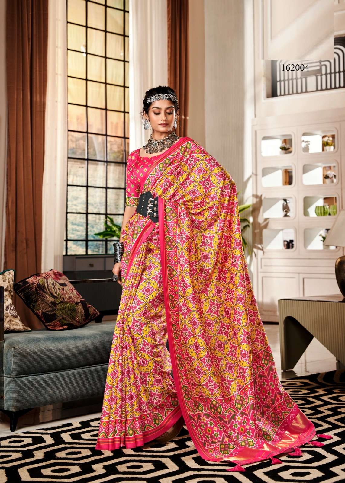 DESIGNER FANCY WEDDING PARTY WEAR YELLOW PINK SILK PATOLA SAREE COLLECTION RAJPATH 162004