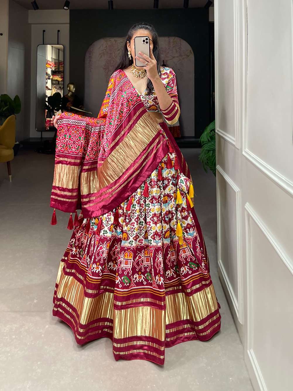 DESIGNER TRENDY NAVRATRI SPECAIL STYLISH RED LEHENGA CHOLI IN GAJI SILK PRINTED LEHENGA CHOLI SHREEMATEE FASHION PC 1444