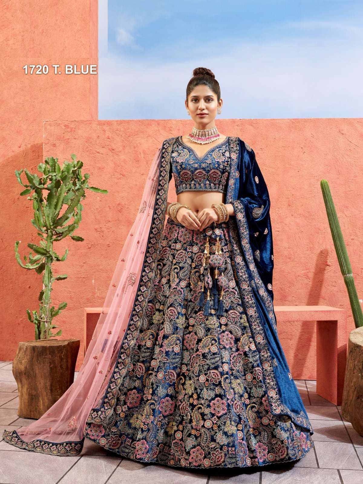 PREMIUM DESIGNER FANCY BOLLYWOOD STYLE INDIAN WEDDING BRIDAL ROYAL BLUE LEHENGA CHOLI IN VELVET SM PAL 1720