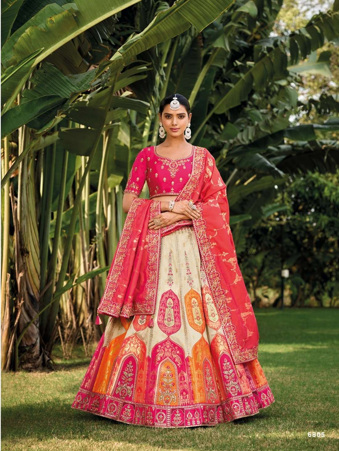 DESIGNER BRIDAL WEDDING WEAR HEAVY BEIGE PINK SILK LEHENGA CHOLI WITH AARI HAND WORK SM TATHASTU 6805