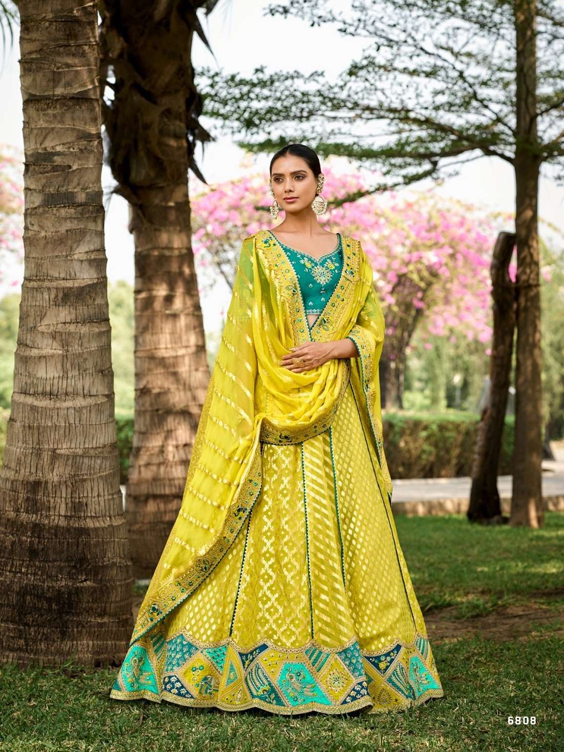 DESIGNER BRIDAL WEDDING WEAR HEAVY YELLOW SILK LEHENGA CHOLI WITH AARI HAND WORK SM TATHASTU 6808