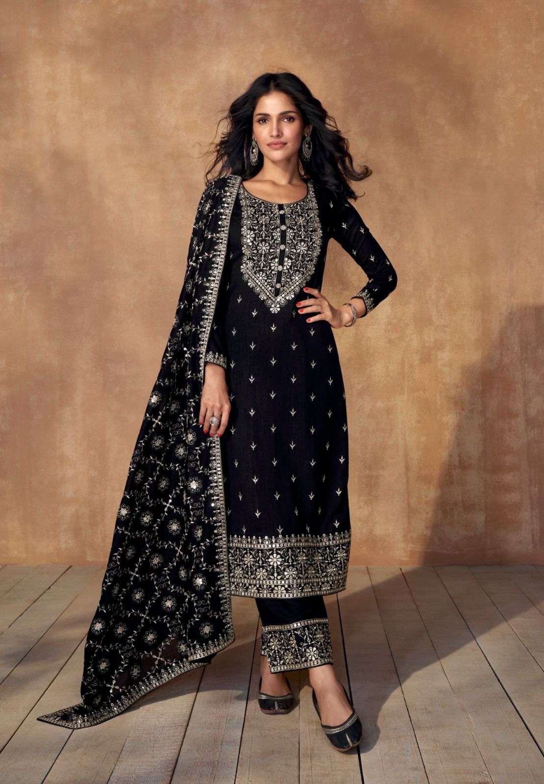 DESIGNER FANCY PARTY WEAR PAKISTANI FANCY PREMIUM SILK BLACK SALWAR SUIT AF SAFEENA 9864