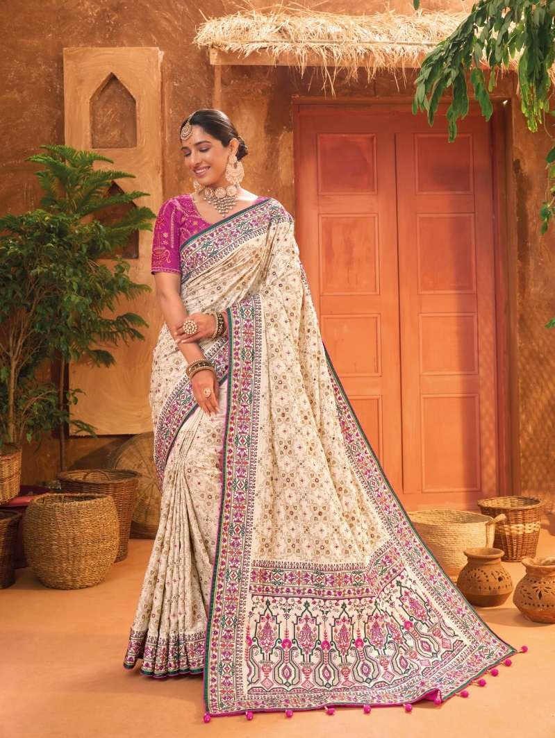 BEST QUALITY DESIGNER WEDDING PARTY WEAR BEIGE BANARASI SILK SAREE AT WHOLESALE RATE MN SAREE KACHCHI WORK-4-7001