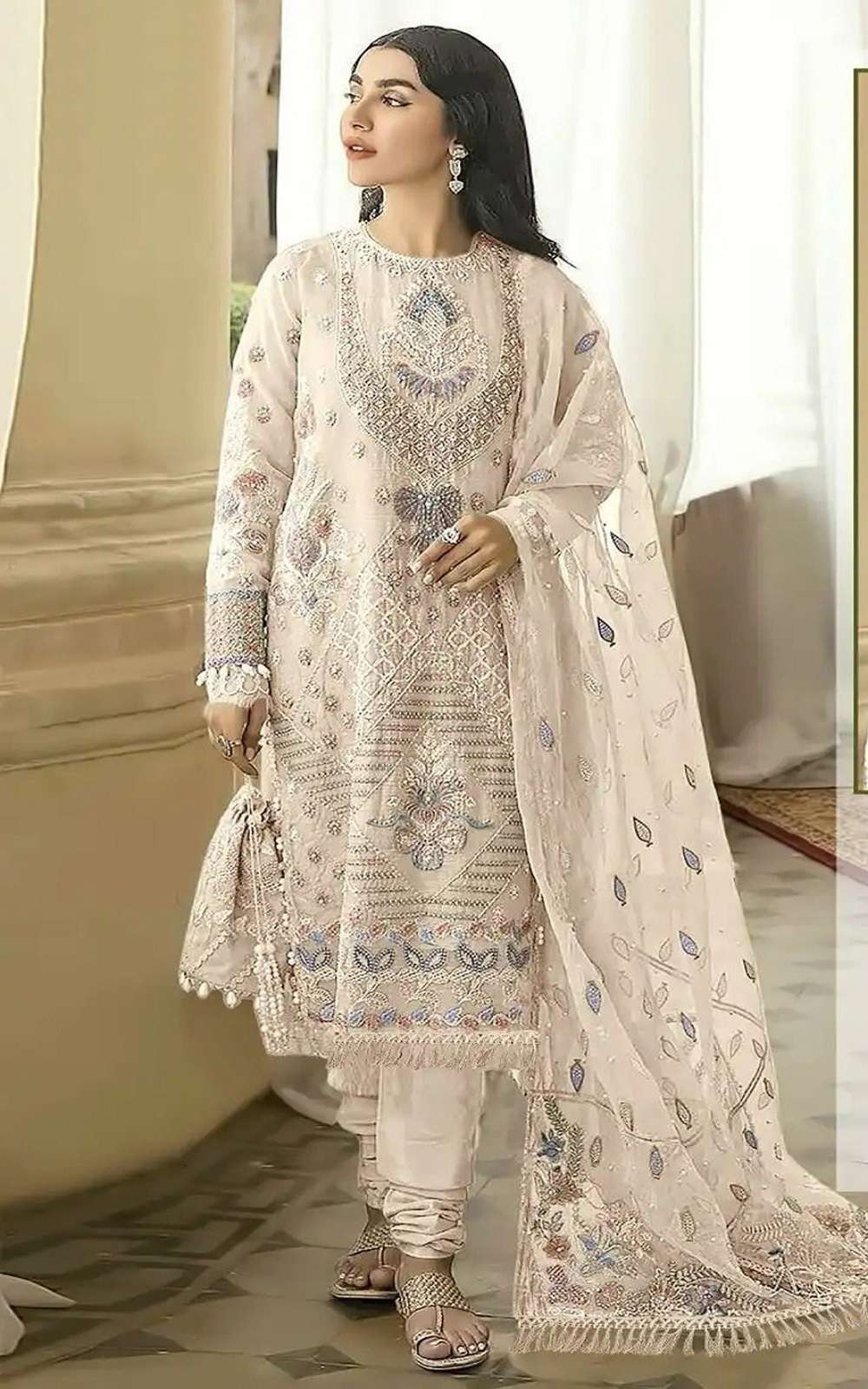 DESIGNER FANCY WEDDING PARTY WEAR FAUX GEORGETTE STRAIGHT INDIAN PAKISTANI WHITE SALWAR SUIT CPR 5428D