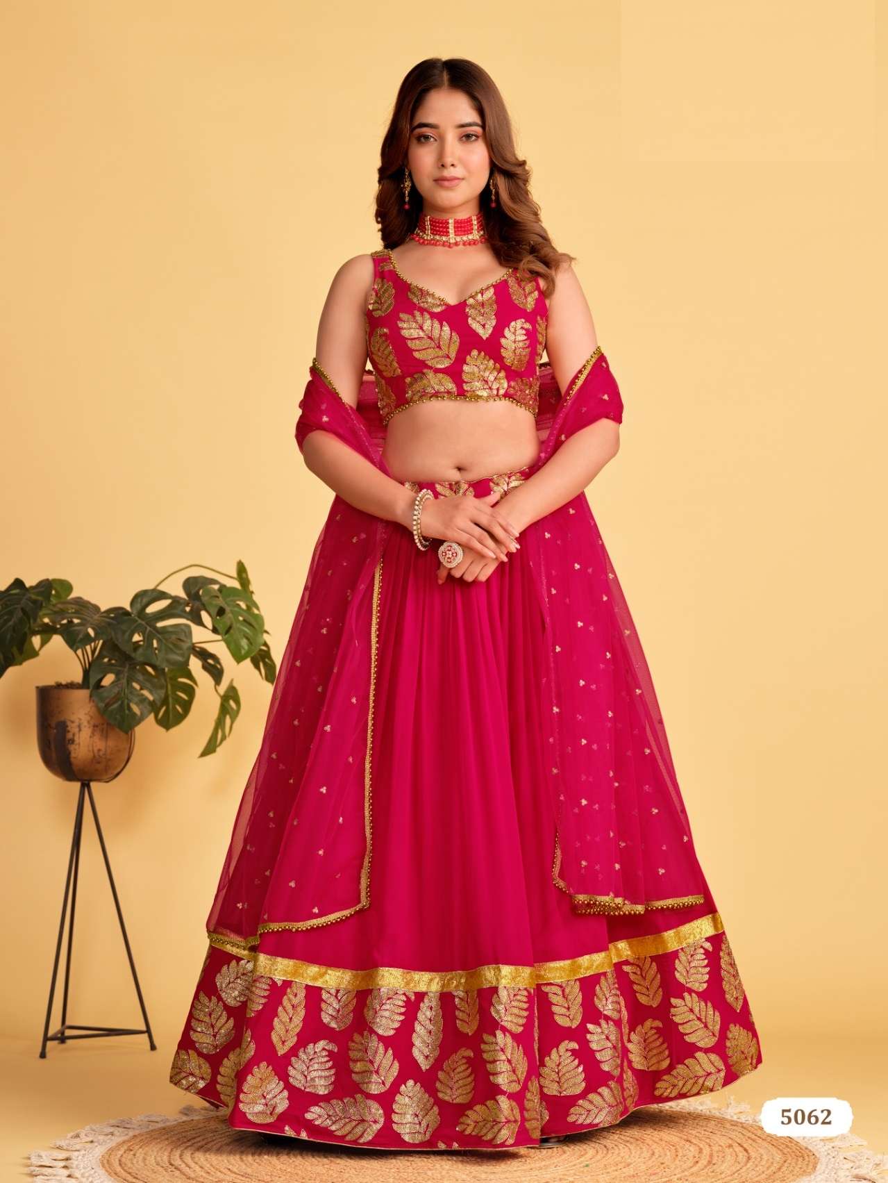 DESIGNER FANCY WEDDING PARTY WEAR INDIAN GEORGETTE PINK LEHENGA CHOLI ZEEL ANTIQUE AURA 5062