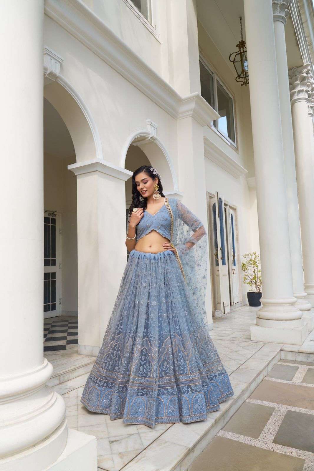 INDIAN BOLLYWOOD DESIGNER FANCY WEDDING PARTY WEAR BLUE GRY BUTTERFLY NET LEHENGA CHOLI DST NRYANI KELAYA 2135