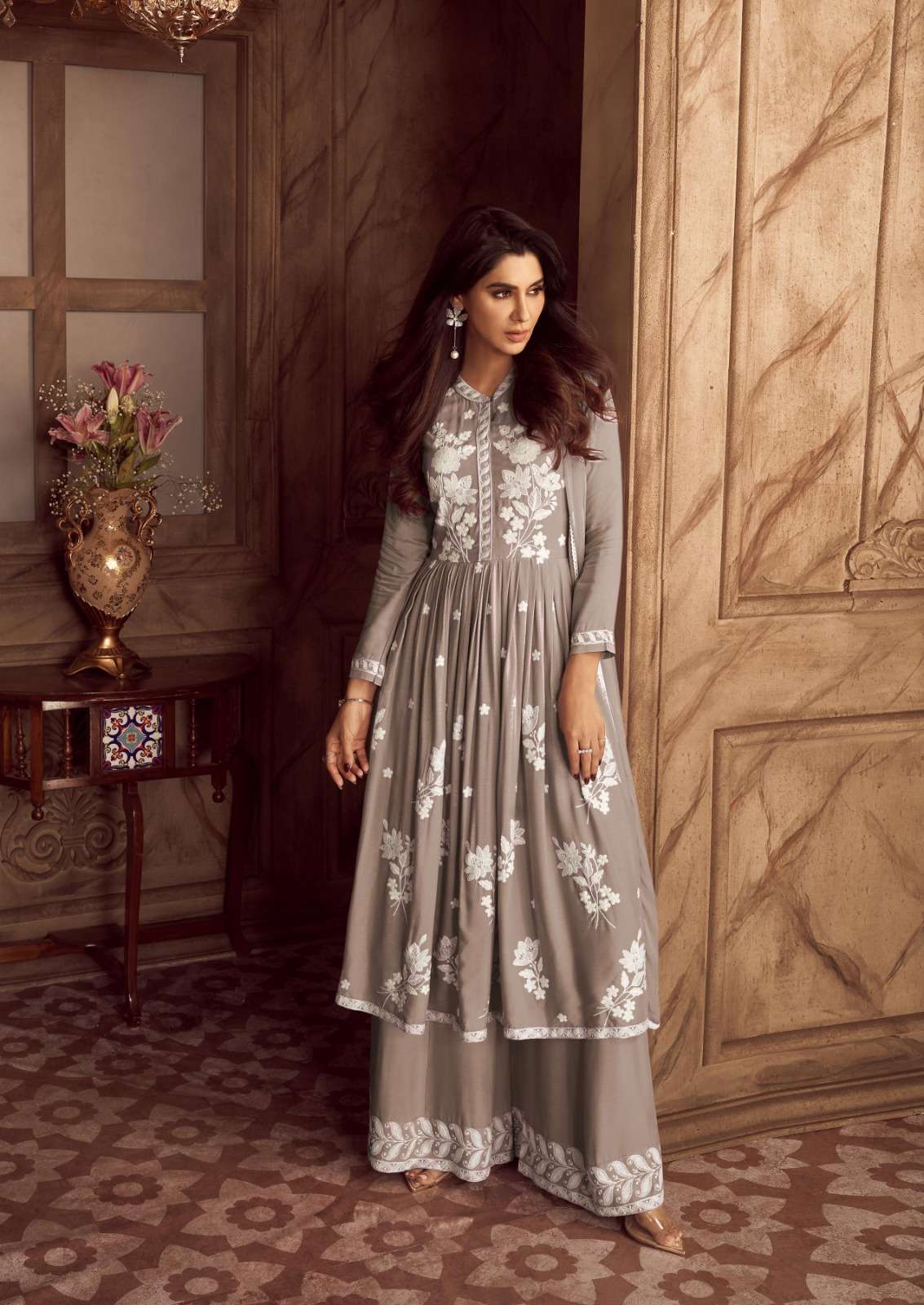 INDIAN DESIGNER FANCY PARTY WEAR REYON READY TO WEAR GREY SHARARA PALLAZO SALWAR SUIT DST VAMIKA 1024 N