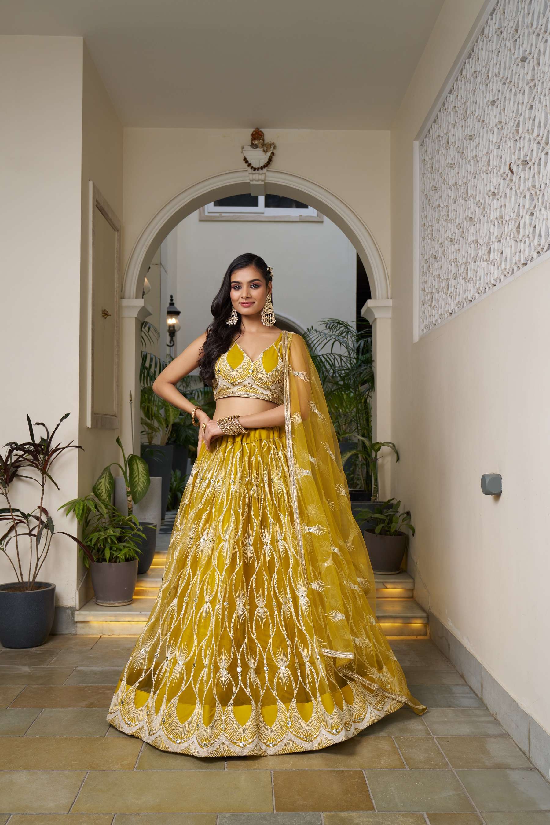 BEST QUALITY INDIAN DESIGNER BOLLYWOOD WEDDING PARTY WEAR YELLOW LEHENGA CHOLI NET FABRIC NVN NARAYANI 2139