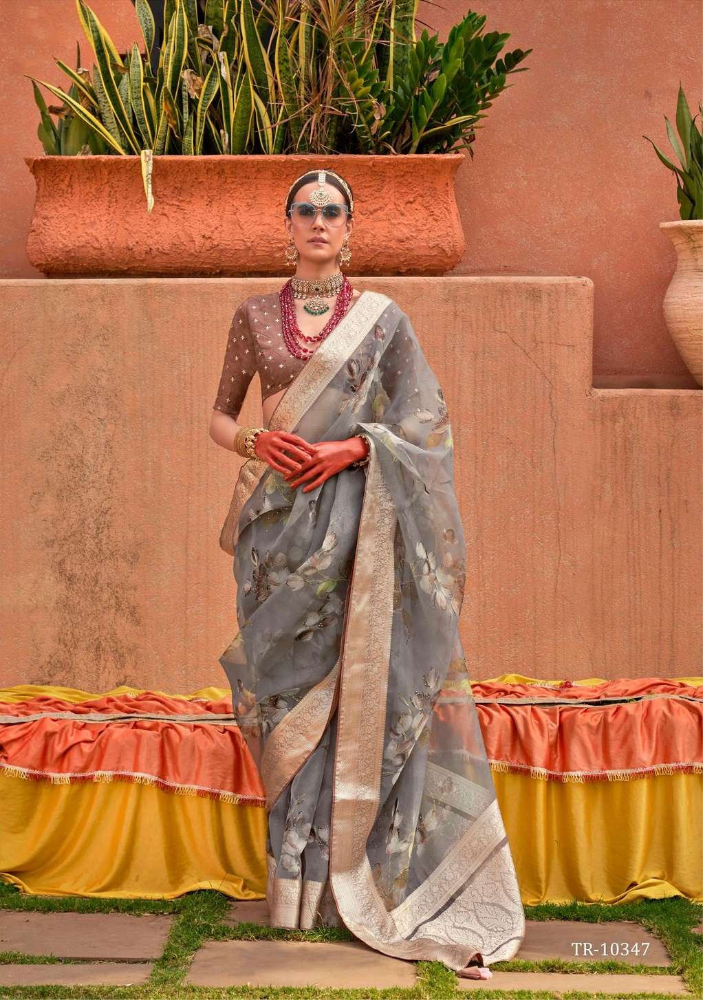 DESIGNER FANCY WEDDING PARTY WEAR INDIAN GREY SILK SAREE SM TRRTH GEETANJLI 10347