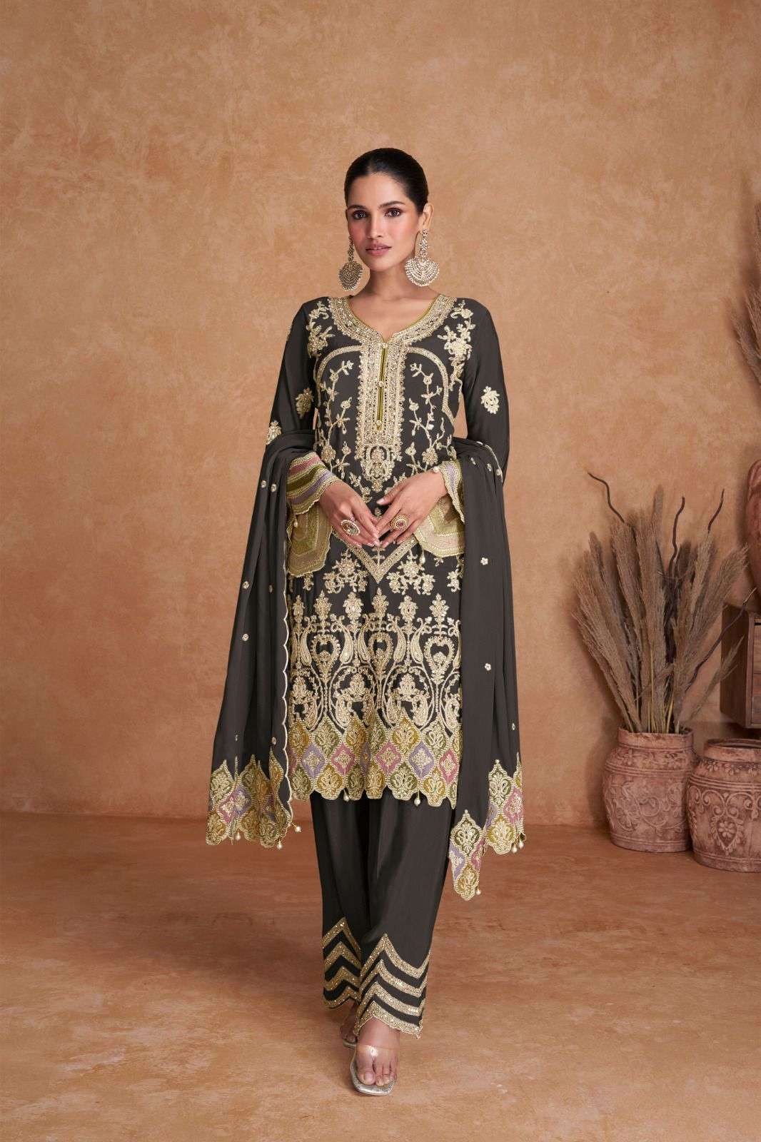 DESIGNER FANCY WEDDING PARTY WEAR REAL CHINON STARIGHT BLACK PAKISTANI PUNJABI SALWAR SUIT GL LIYANA 7413