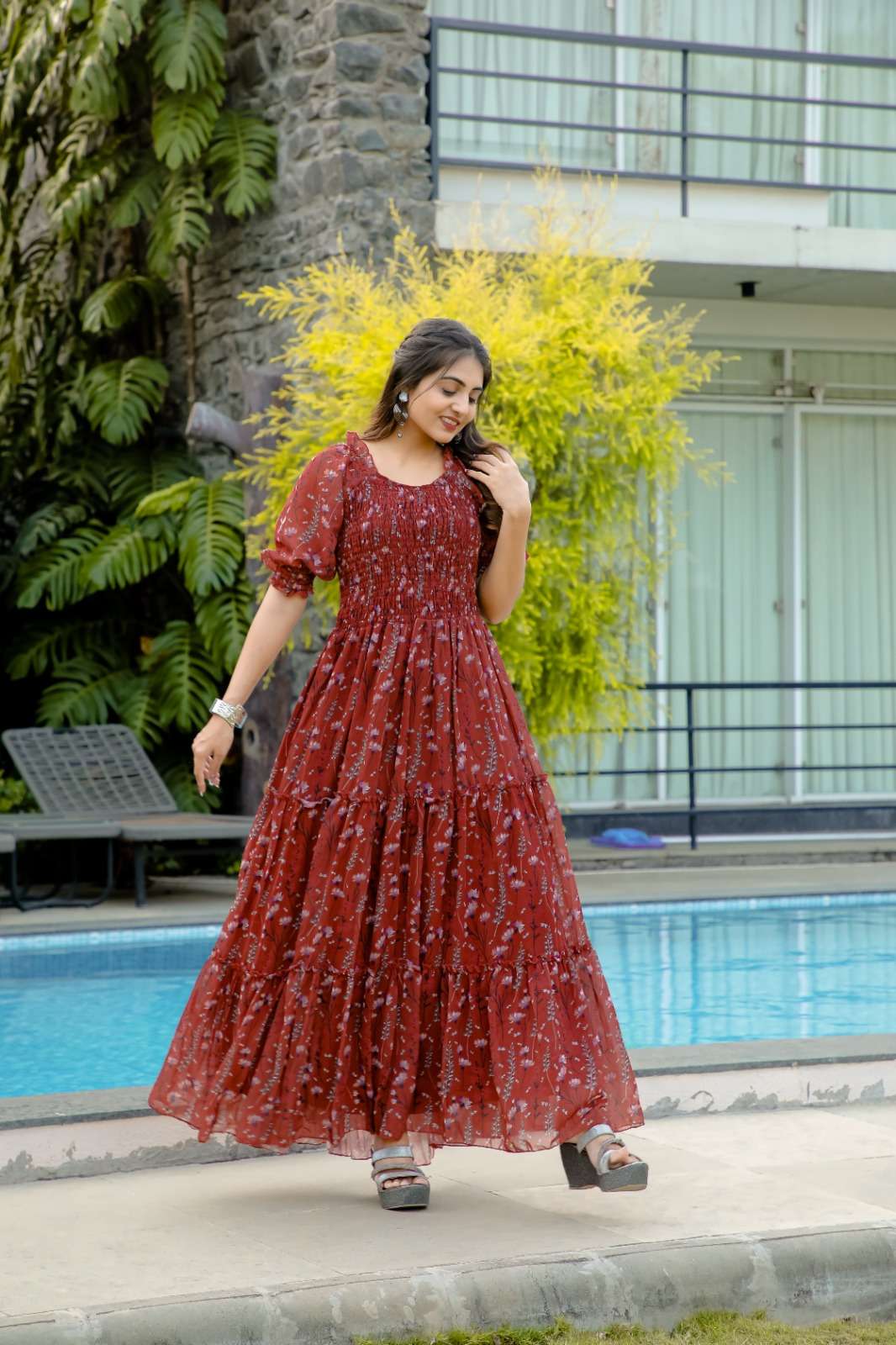 DESIGNER FANCY WESTERN WEAR RED READYMADE LONG MAXI SUIT ANARKALI IN GEORGETTE FABRIC AHVN 904