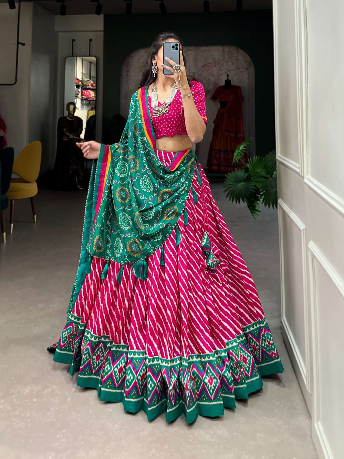 DESIGNER FANCY WEDDING PARTY WEAR RAYON SILK PINK LEHENGA CHOLI WITH DUPATTA FOR NAVRATRI PC 1224 C