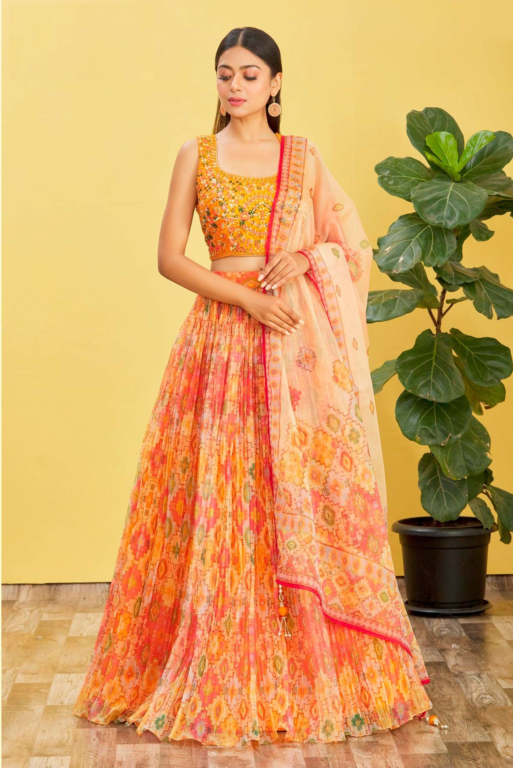 DESIGNER FANCY WEDDING PARTY WEAR INDIAN YELLOW ORGANZA LEHENGA CHOLI WITH DUPATTA ZC MANDAKINI 121