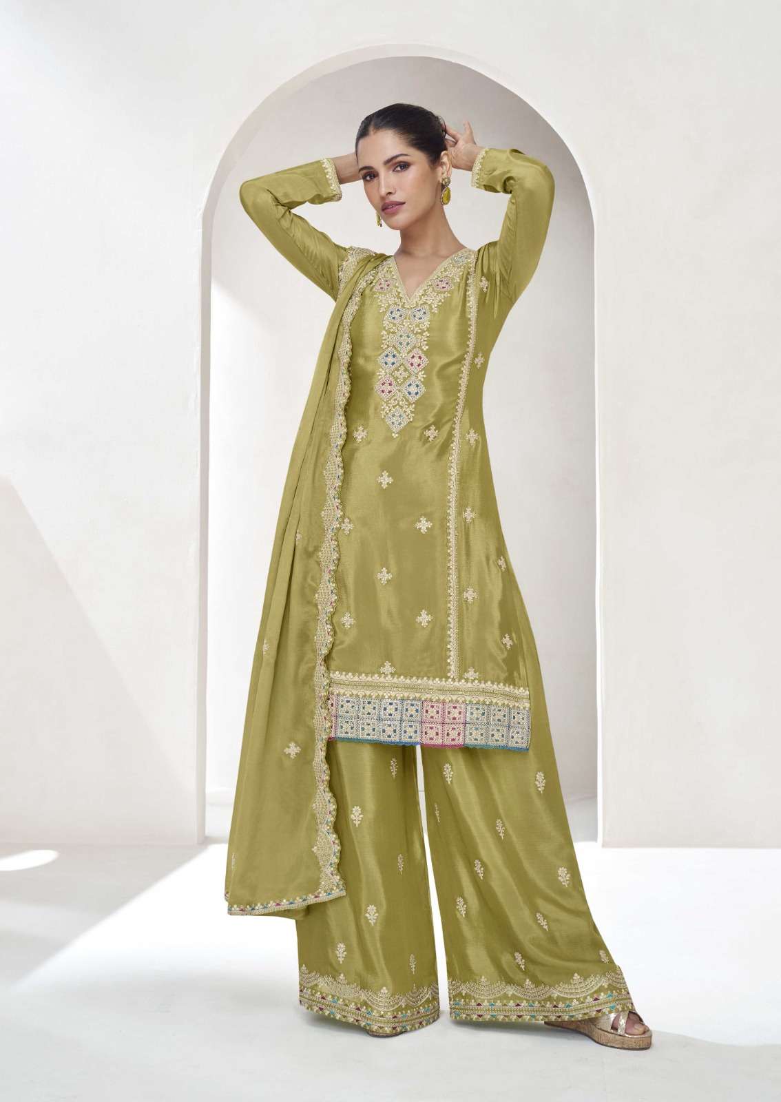 INDIAN DESIGNER FANCY WEDDING PARTY WEAR CHINON SILK GREEN PALLAZO SHARARA SALWAR SUIT GL VAANAYA 10036