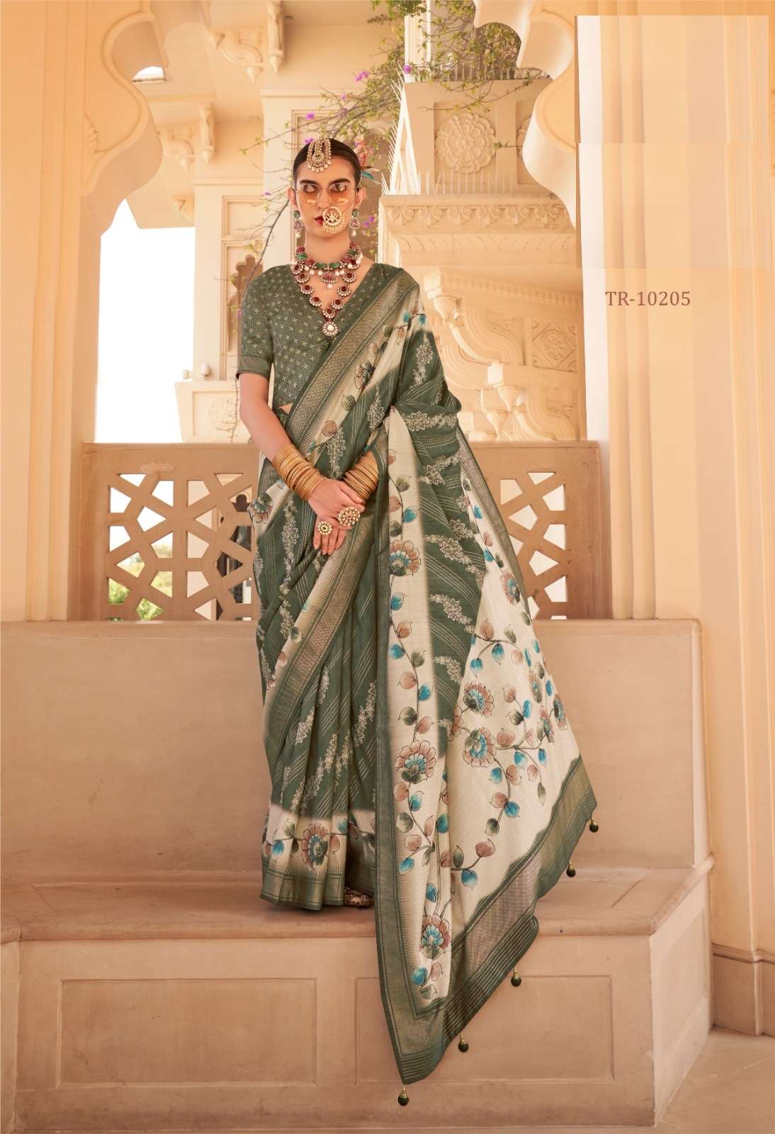 DESIGNER FANCY WEDDING PARTY WEAR INDIAN GREEN SILK SAREE COLLECTION SM TRIRATH 10205