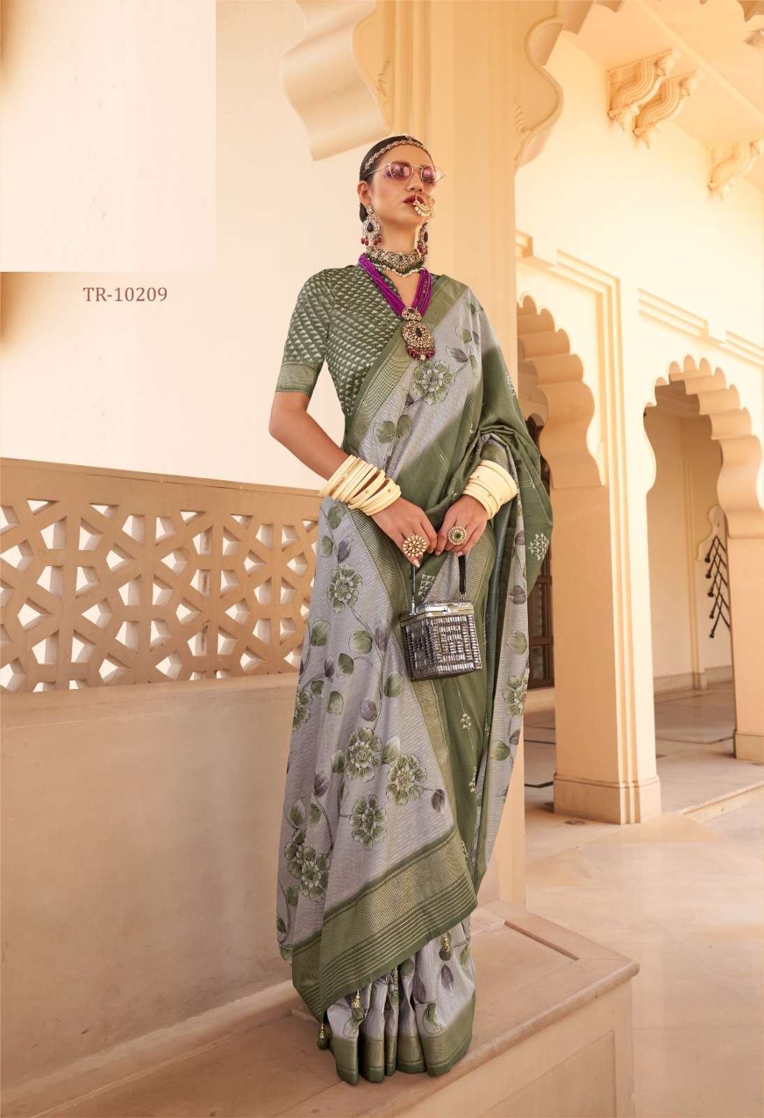 DESIGNER FANCY WEDDING PARTY WEAR INDIAN GREEN SILK SAREE COLLECTION SM TRIRATH 10209