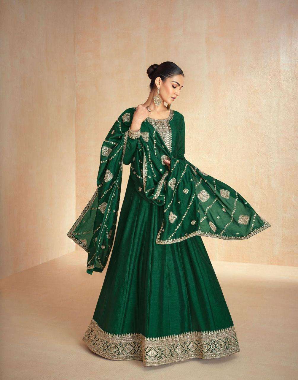 LATEST DESIGNER GREEN SILK ANARKALI GOWN FOR WEDDING PARTY WEAR SALWAR SUIT LONG GOWN SY TANISHA 10100