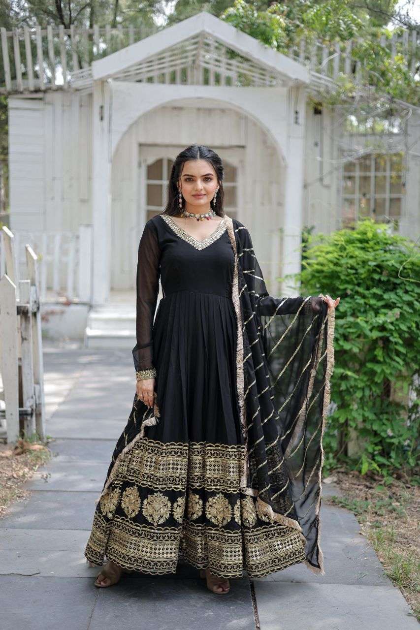 DESIGNER FANCY FAUX BLOOMING BLACK ANARKALI SALWAR SUIT NEW COLLECTION LV 9150