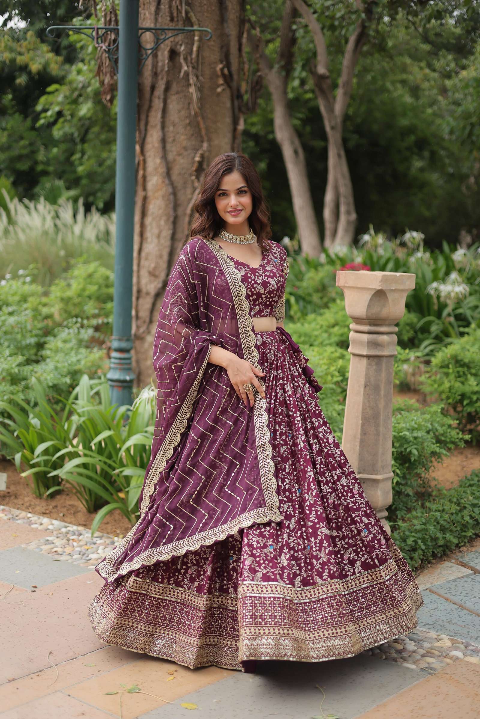 INDIAN DESIGNER BOLLYWOOD WEDDING PARTY WEAR WINE JAQUARD SILK LEHENGA CHOLI AT WHOLESALE RATE LW 7124