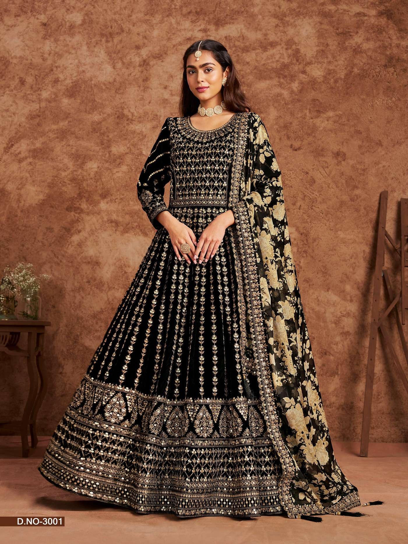 DESIGNER BRIDAL WEDDING PARTY WEAR HEAVY VELVET BLACK ANARKALI SALWAR SUIT GOWN ANY 3001