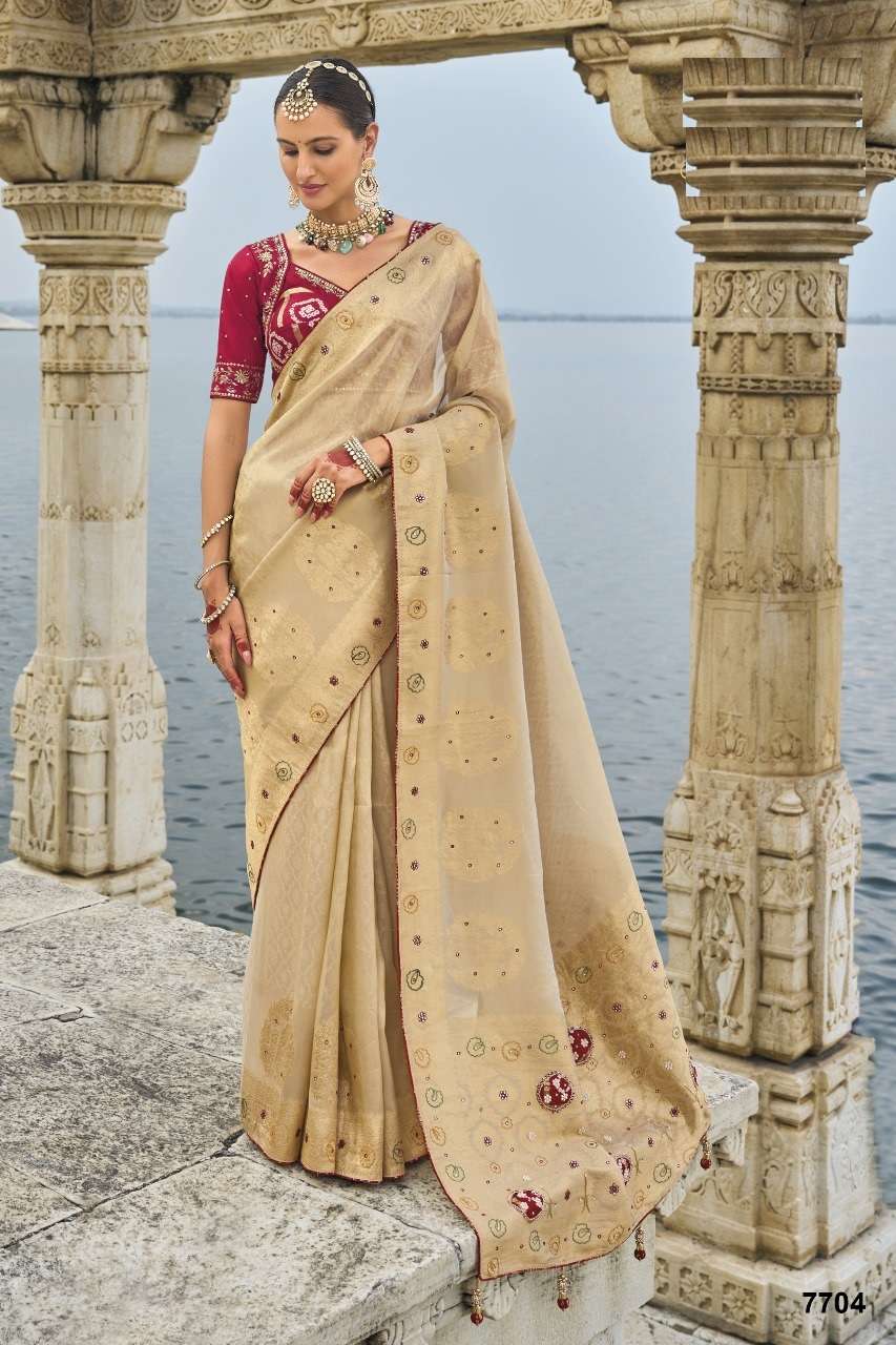 DESIGNER BRIDAL WEDDING WEAR HEAVY CHIKU SILK SAREE COLLECTON SM MN 7704