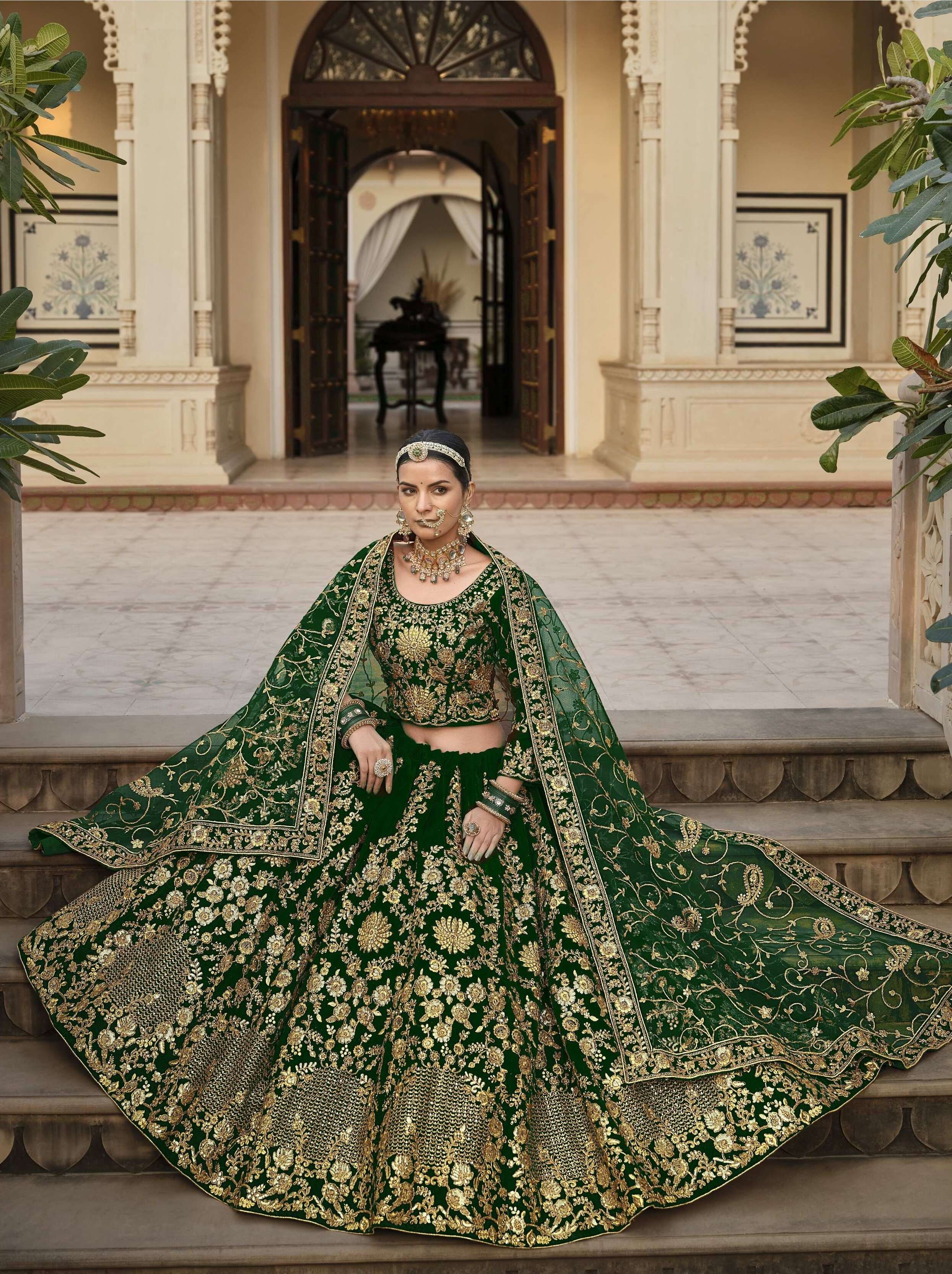 DESIGNER FANCY WEDDING PARTY WEAR INDIAN GREEN VELVET BRIDAL LEHENGA CHOLI WITH DUPATTA SENHORA RIWAYAT 3076