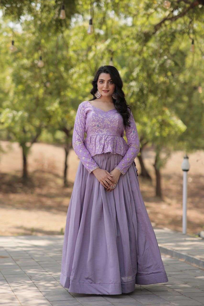 DESIGNER FANCY WEDDING PARTY WEAR LAVENDER SHIMMAR SILK LEHENGA BLOUSE COLLECTION LW 7117B