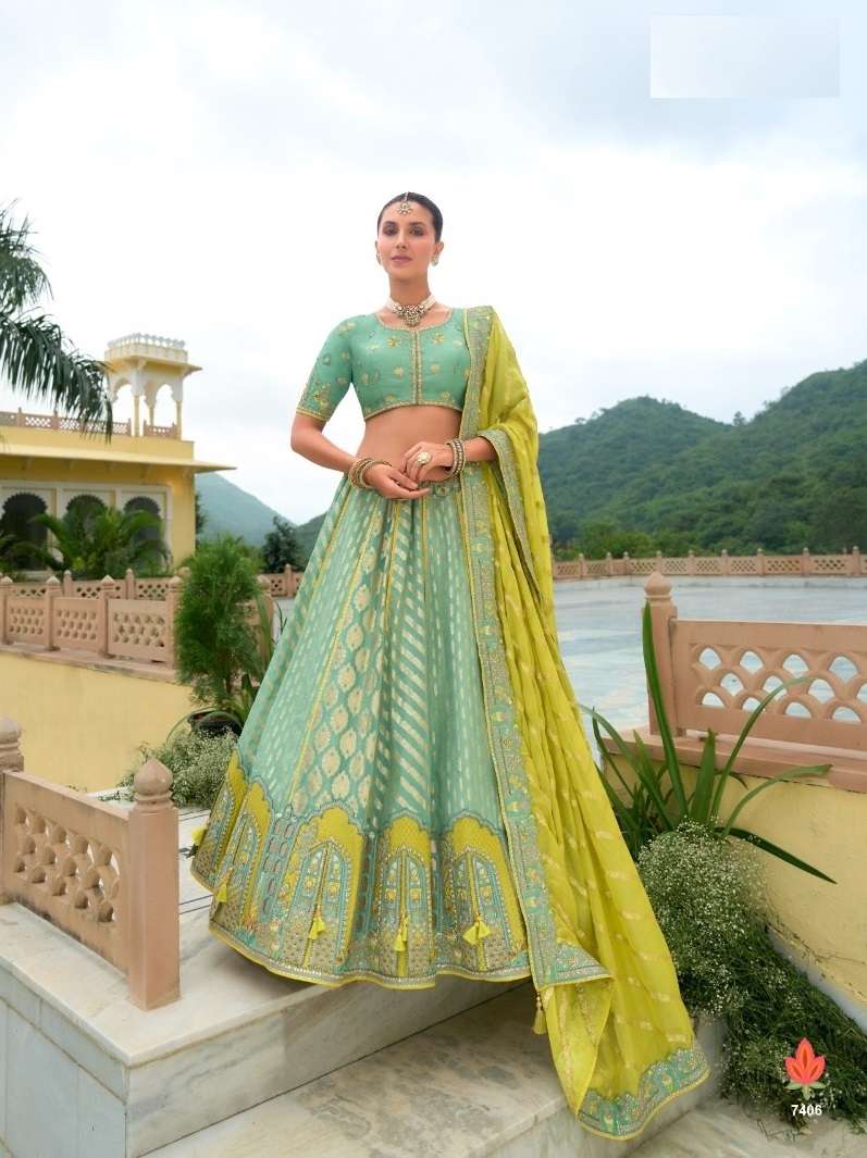 DESIGNER FANCY WEDDING WEAR INDIAN HEAVY SILK GREEN BRIDAL LEHENGA CHOLI WITH HAND WORK SM AANARA 7406