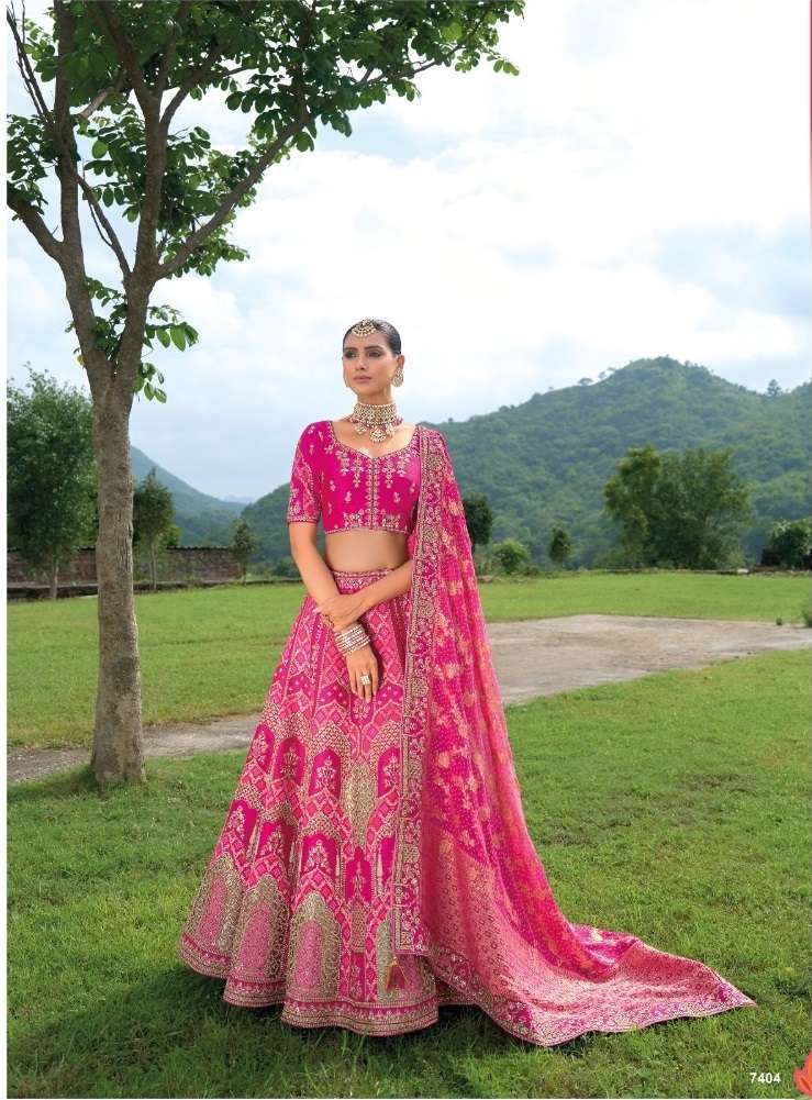 DESIGNER FANCY WEDDING WEAR INDIAN HEAVY SILK RANI PINK BRIDAL LEHENGA CHOLI WITH HAND WORK SM AANARA 7404