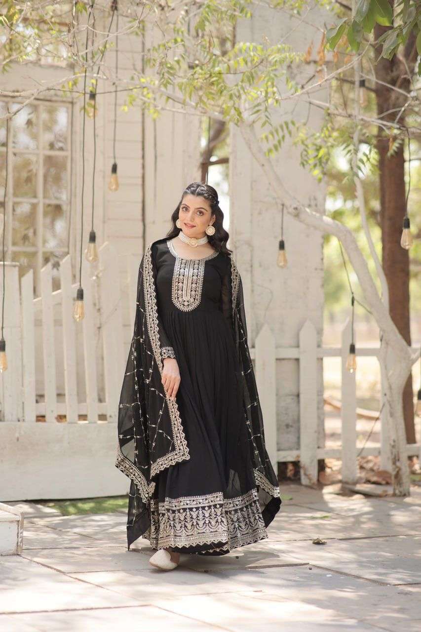 DESIGNER WEDDING PARTY WEAR HEAVY BLOMMING GEORGETTE BLACK ANARKALI SALWAR SUIT GOWN 9179 D