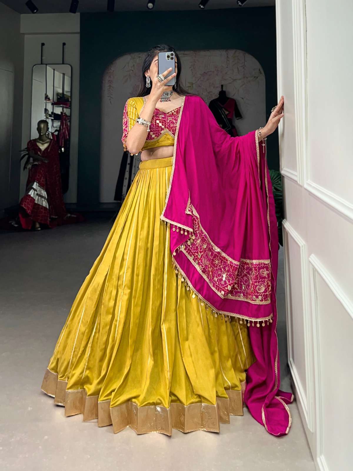 INDIAN DESIGNER BOLLYWOOD WEDDING PARTY WEAR YELLOW CHANDERI SILK LEHENGA CHOLI PC 1735 C