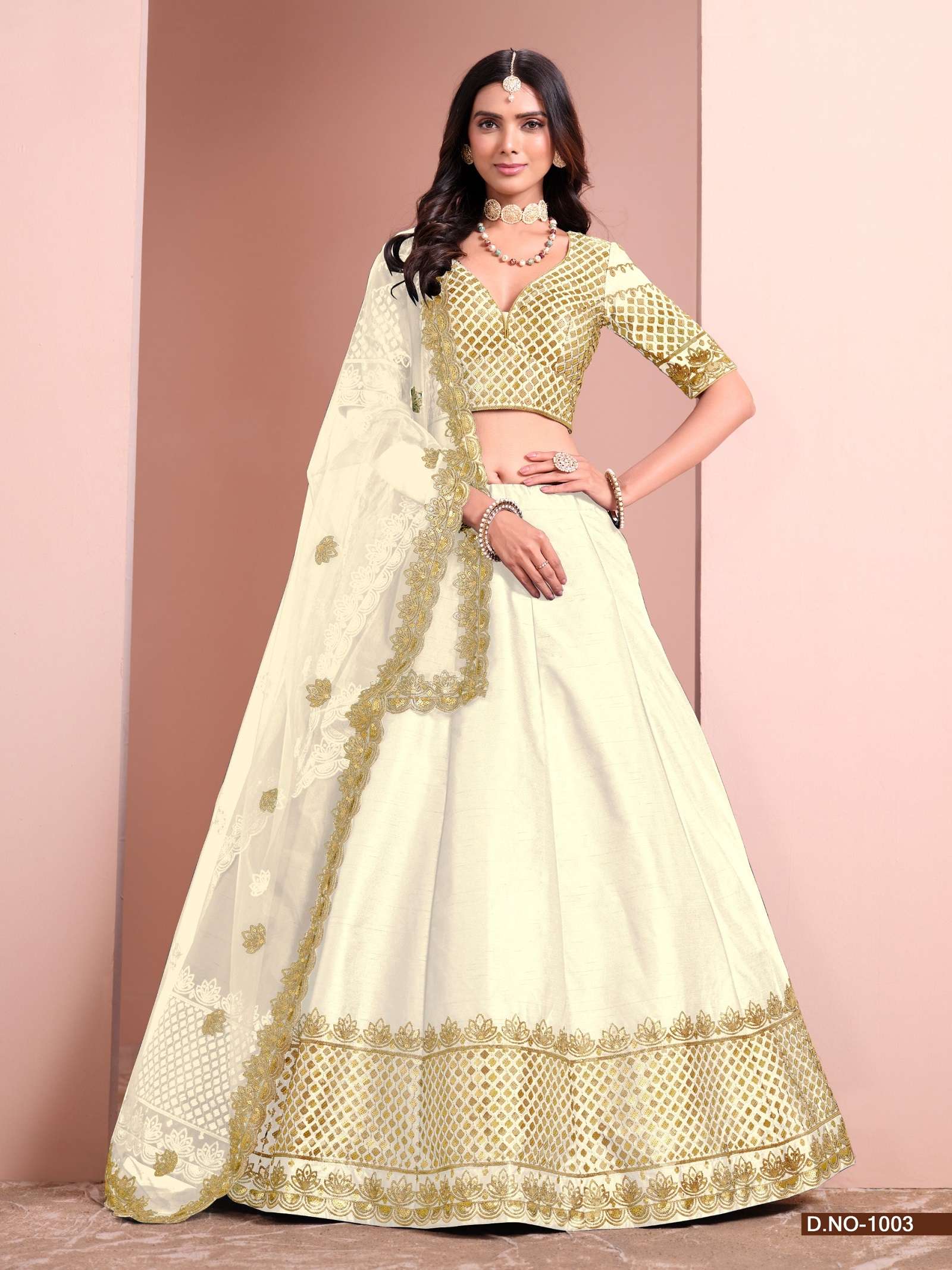 DESIGNER FANCY PARTY WEDDING BRIDAL WEAR WHITE SILK LEHENGA MEHVISH 1003