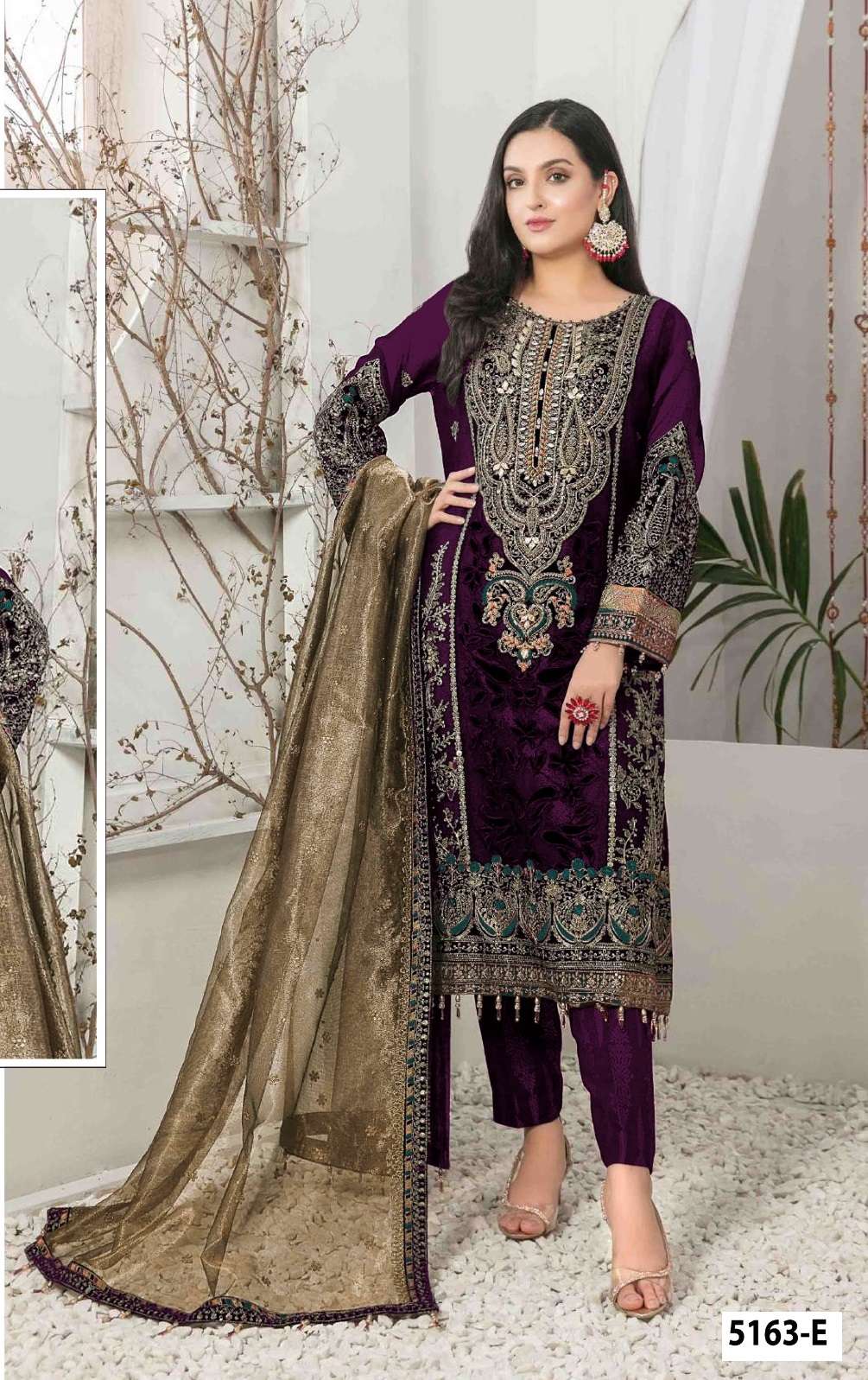 DESIGNER WEDDING PARTY WEAR STRAIGHT WINE PAKISTANI VELVET SALWAR SUIT JG 5163 E