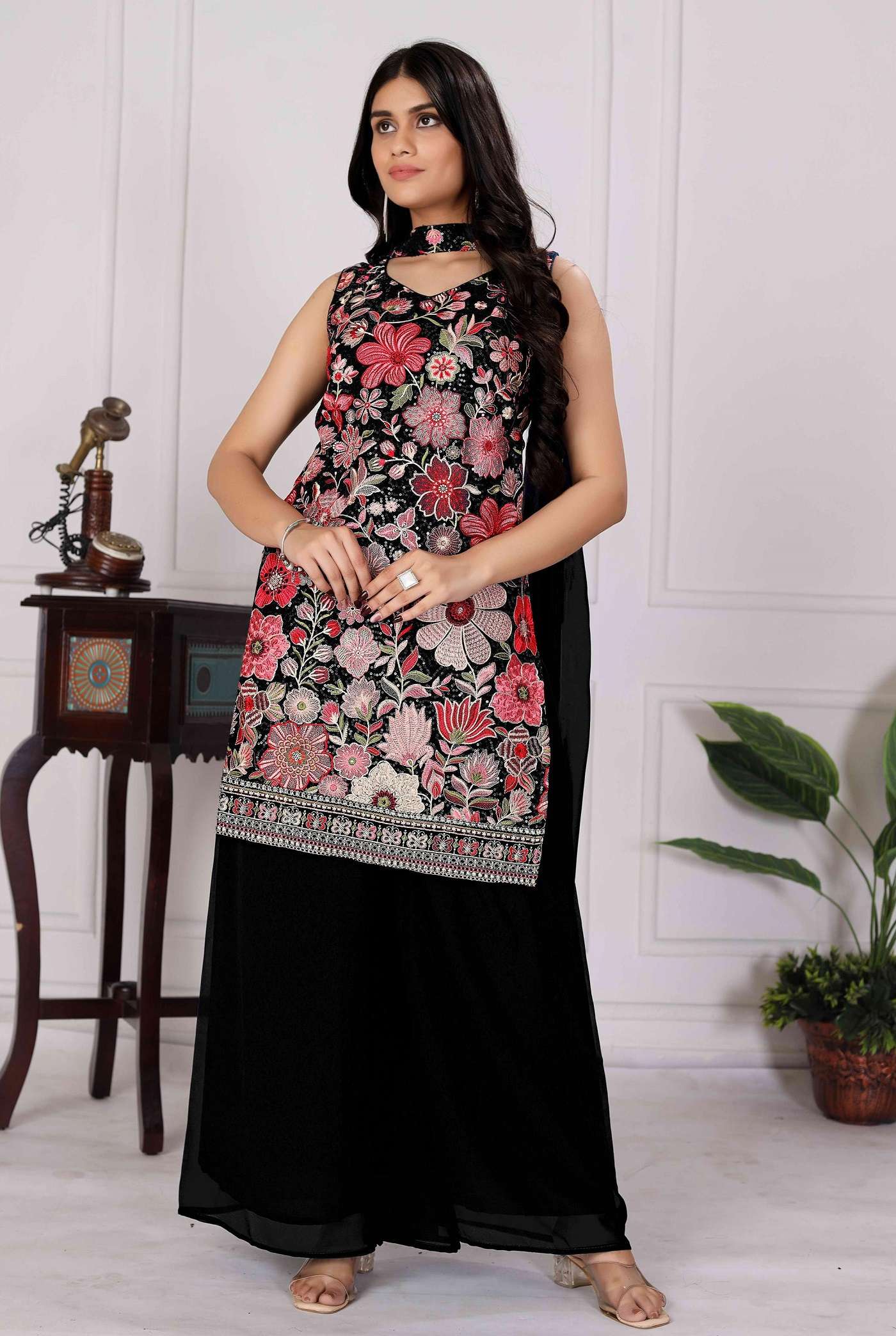 DESIGNER WEDDING PARTY WEAR GEORGETTE READYMADE BLACK SHARARA PALLAZO SALWAR SUIT TT 7 B
