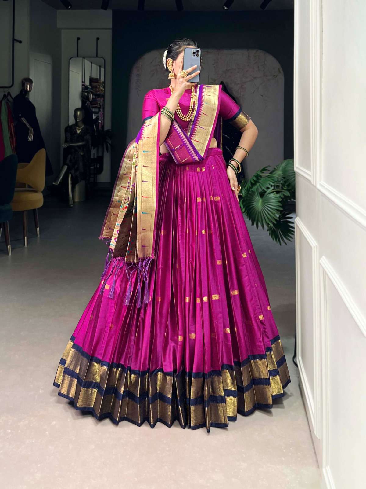 INDIAN DESIGNER BOLLYWOOD WEDDING PARTY WEAR PINK JACQUARD SILK LEHENGA CHOLI LB 2017 D