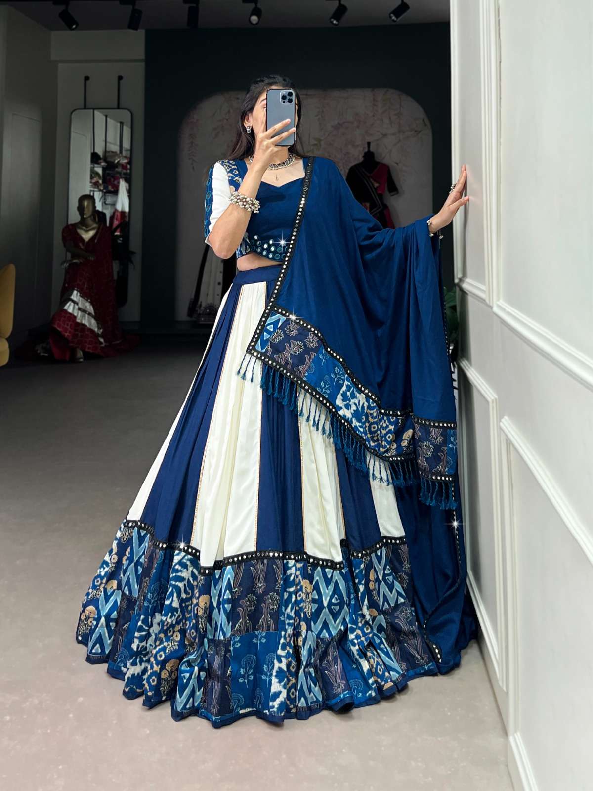 DESIGNER SOUTH WEDDIN PRE RAYON COTTON READYMADE BLUE LEHENGA CHOLI COLLRCTION LNB 1734 C