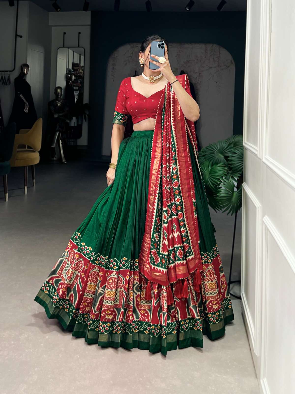 INDIAN DESIGNER BOLLYWOOD WEDDING PARTY WEAR GREEN TUSSAR SILK LEHENGA CHOLI LNB 1221A